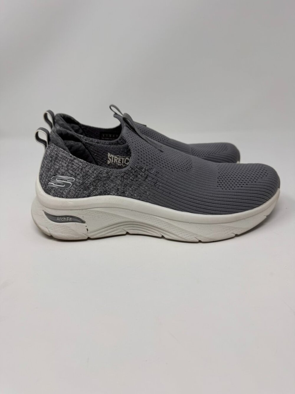 SKECHERS WOMENS GRAY GO WALK NOW SLIP INS SIZE 8